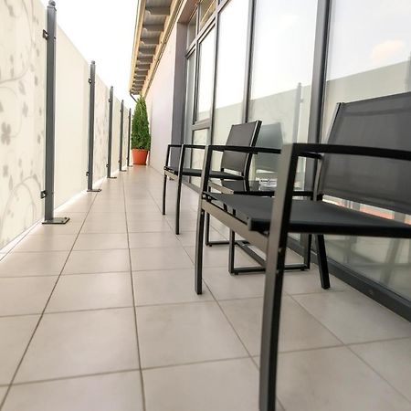 Stark Hotel Orhei Bagian luar foto