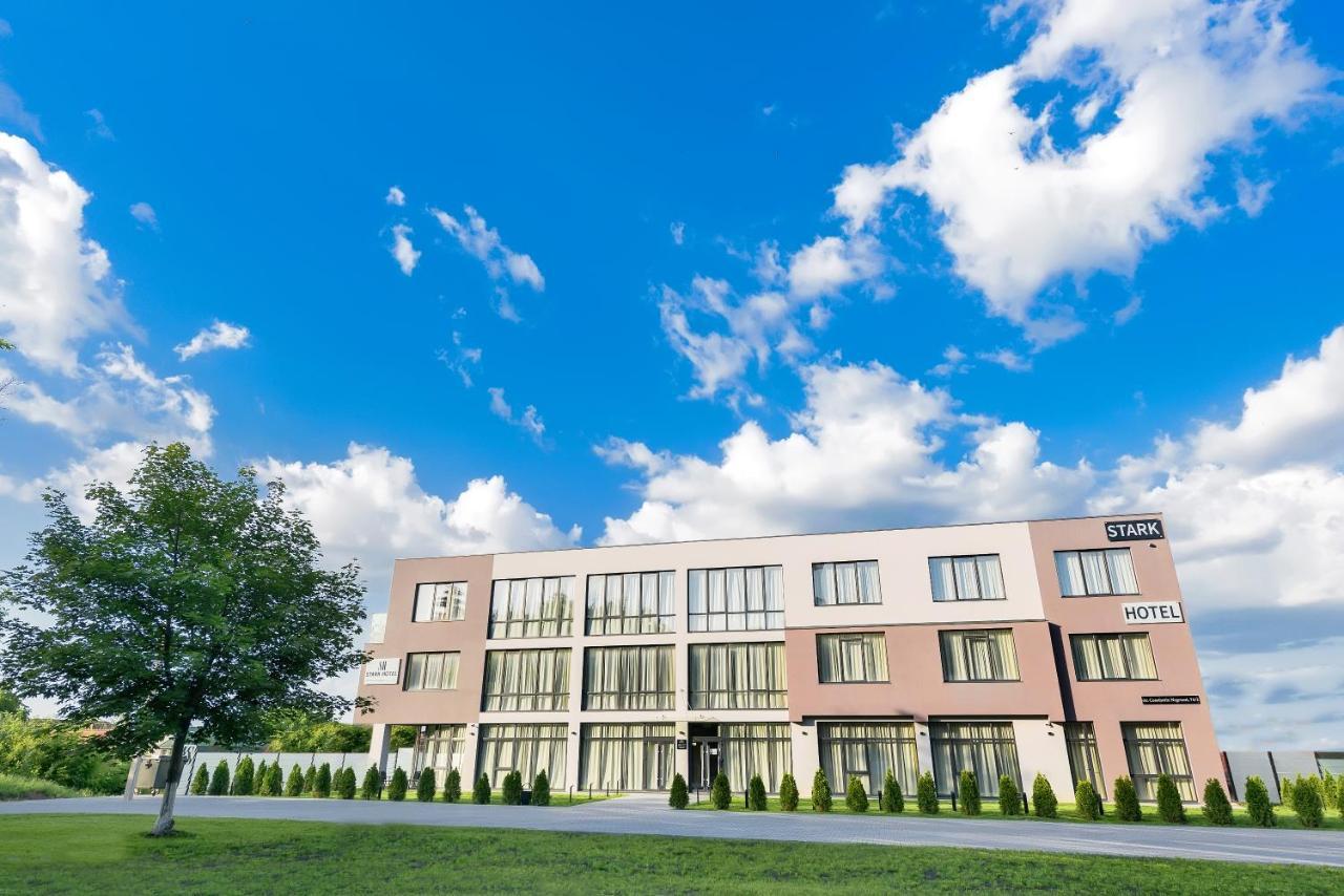 Stark Hotel Orhei Bagian luar foto